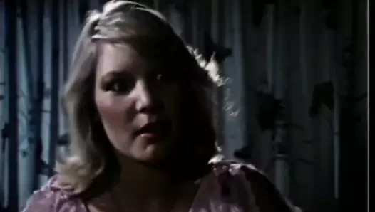 Phantasmo classic yeniden düzenleme: bir bilgisayar randevusunda shauna