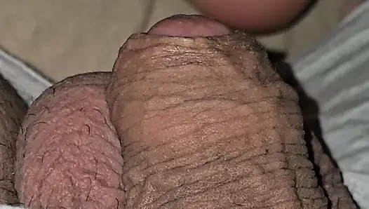 Üvey anne neredeyse üvey oğlunu düşük ereksiyonla çıplak yakalıyor