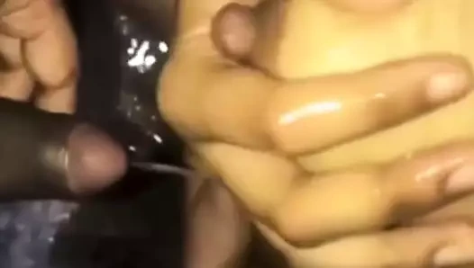 pissing üzerinde hile randi gf