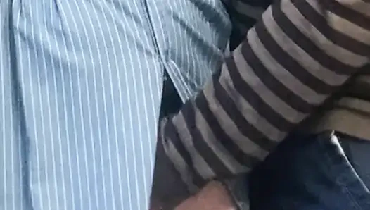 Sapık metroda kıllı amcığını ovuyor