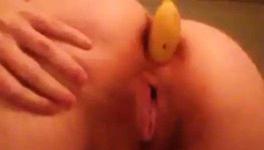 Oynayacak oyuncak bulamayınca...