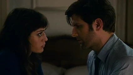 Lizzy Caplan, Isla Fisher - Bachelorette