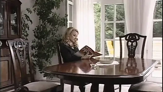 En güzel orta yaşlı seksi kadınları sikmek için edepsiz iş