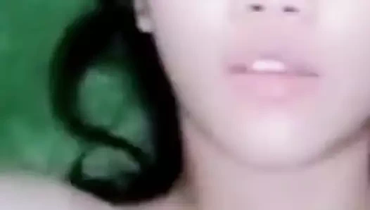 Üniversiteli kız pembe amcıkla cazibesi