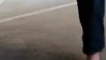 Neue pumps und gleich im parkhaus angezogen