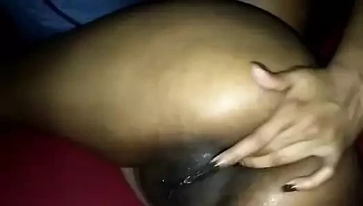 Bayan ince iyi kedi...