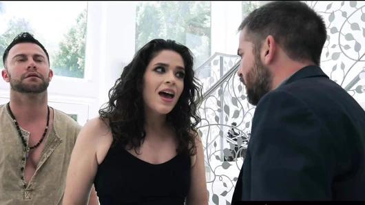 MODERN-DAY SINS - I Took Off My Condom To CREAMPIE The Cuckold's Wife Victoria Voxxx During FREE-USE