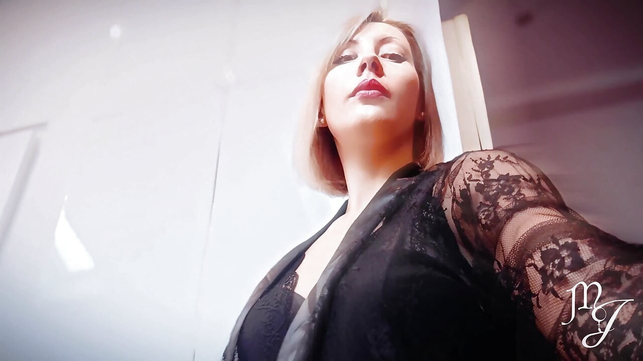 Yeni kıyafet - maitresse julia
