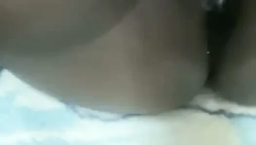 Azgın ıslak ateşli amcık damlatıyor