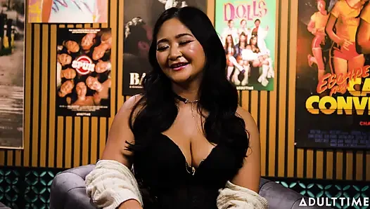 Jasmine Teaa: Asyalı grup seks partileri ve chun-li cosplay | Adult Time Podcast