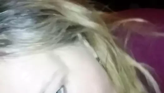 Pof mavi gözlü siyah çük yiyen