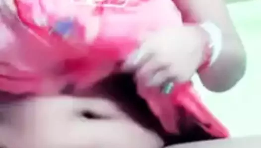 Bhabhi'nin görüntülü görüşmesi