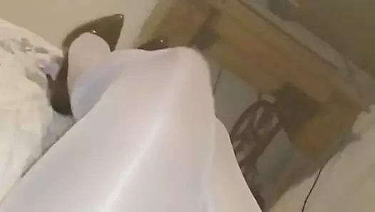 Beyaz parlak külotlu çorap