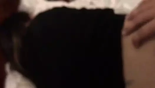 genç karısı köpek stili