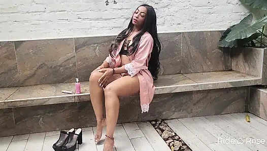 Ona ne kadar çok bakarsan, seni o kadar çok tahrik ediyor