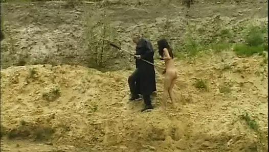 Evli kadın yılmaz bir sürtük oluyor