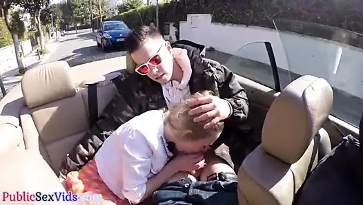 Gerçek açık kamu kahrolası ile sarışın amatör bebek