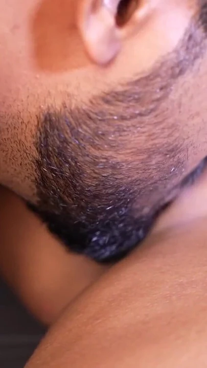 indian desi skinny porn video mms viral in hotelroom hindi audio | Clip 1