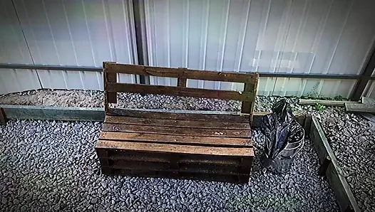Açık havada halka açık sert seks: parkta bir çift