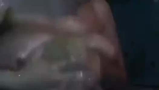 Dik egyptian büyük memeler içinde duş