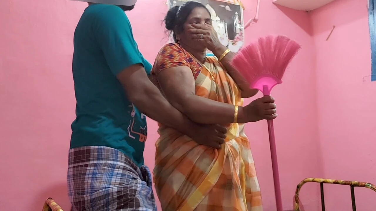 Played with my stepmother's big breasts and pussy and had sex