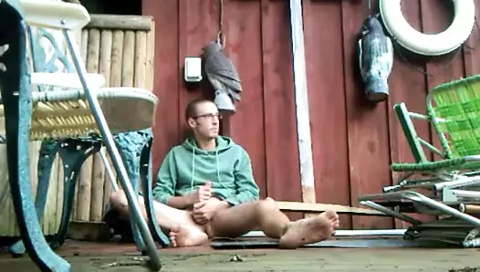 mastürbasyon yapmak için sessiz bir yer arıyorum