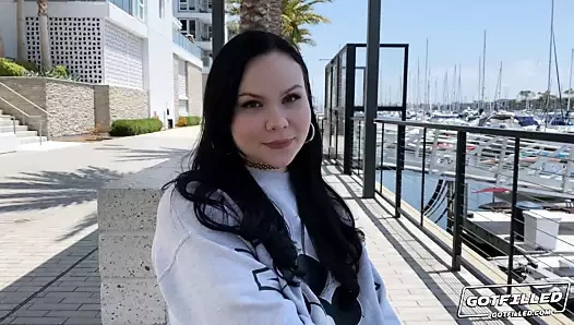 Gotfilled - Brynn Michaels rahim ağzını patlatıyor