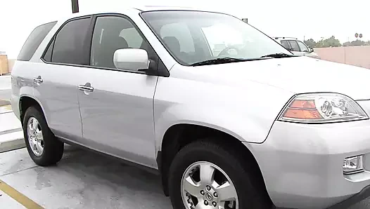 Francesca leon: esmer orta yaşlı seksi kadın