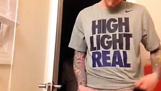 Str8 adam evde yalnız