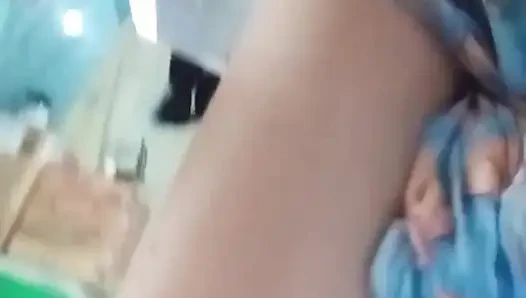 Büyük memeli kovboy kız çok memnun