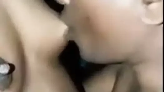 Telugu aunty kocalar newphew tarafından zevk