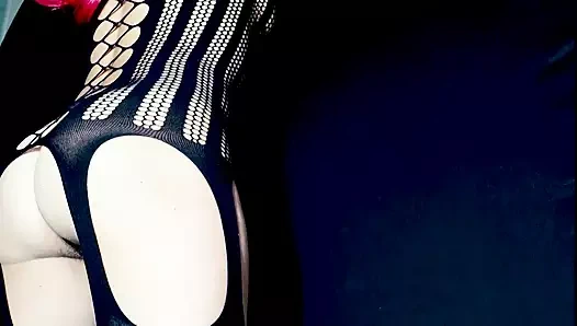 File takım elbiseli orta yaşlı seksi kadın ayaktan sikiliyor - bakış açısı