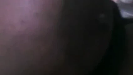 Büyük siyah iri güzel kadın göğüsleri