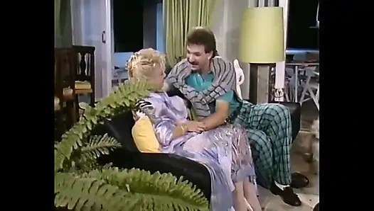 Güzel orta yaşlı seksi kadınlar iyi seks yapıyor