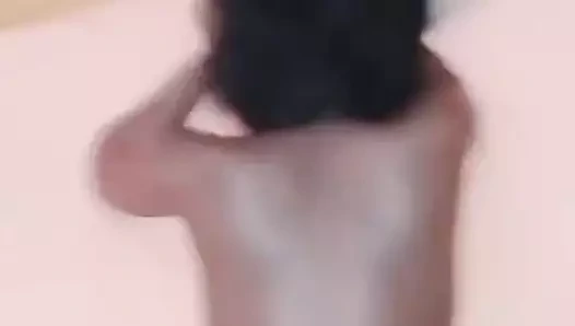 Siyah büyük götlü kaltağım domaltarak eğleniyor