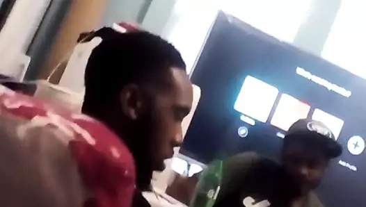 Seni içimde büyük bir saat koy