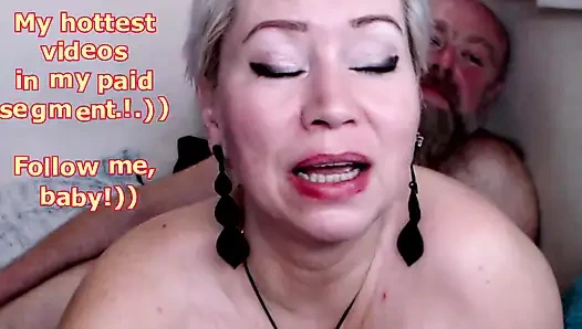 Давай, моя зрелая девушка, трахни себя дилдо и сквиртуй на радость миллионов мужиков! ))