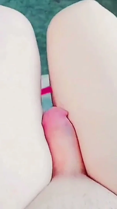 Siyah Külot Mavi Seksi Elbise Sissy Sürtük Crossdresser Beyaz Vücut Gay Twink Tüyleri Yolunmuş Lezzetli Ten | Klip 2