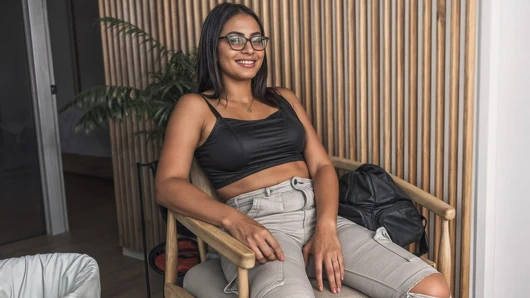 Gözlüklü asosyal liseli latin genç kız oyuncu seçmelerini ateşe verdi!!