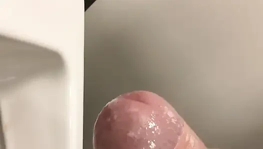 Uçuşdan önce havaalanında boşalma