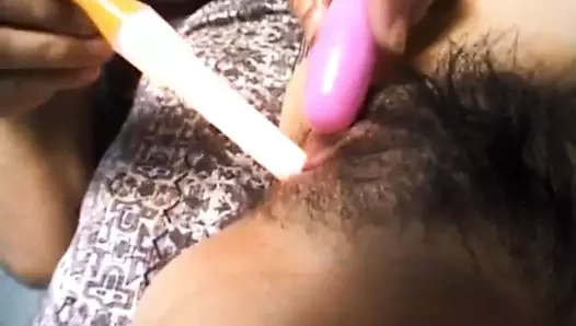 Japon av model seks oyuncakları alıyor