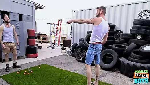 Trailertrashboys - inked beaux morgan raw johnny ford'i doğuruyor