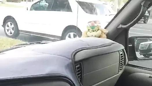 bir park yerinde çıplak