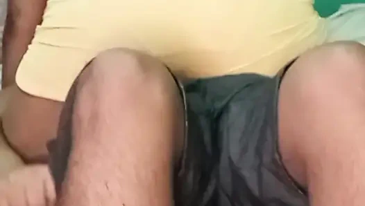 Yarağına binmemi ister misin, komşu?