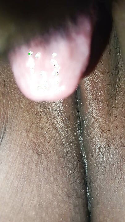 Baldızın amı kalın bir sikle bütün gece sikildi