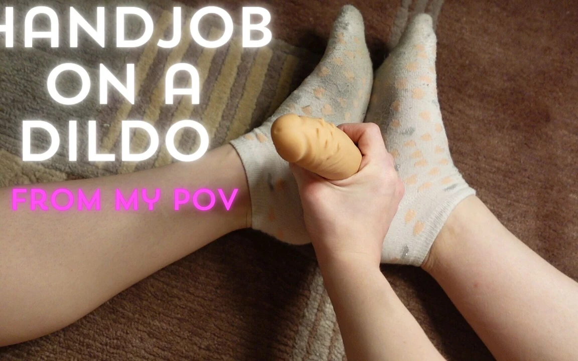 Handjob på en dildo fra min POV