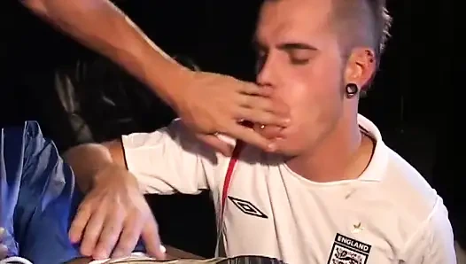 Kaykaycı popos un sert tedavisi