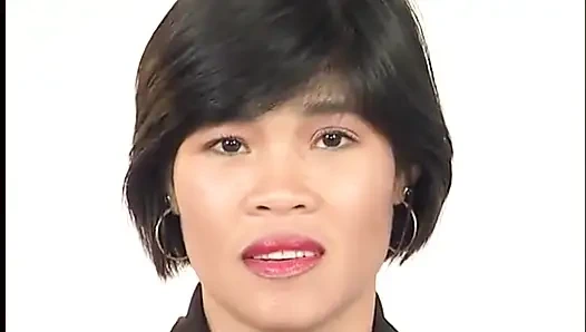 Asyalı piliç oyuncu seçmelerinde amını sikiyor ve sert yarak emiyor