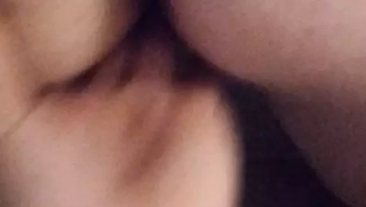 Kız arkadaşım sikimi emiyor