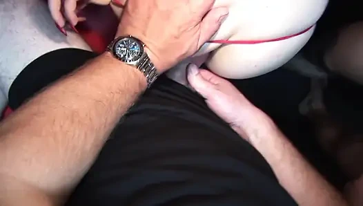 Sikiş grup seks partisi